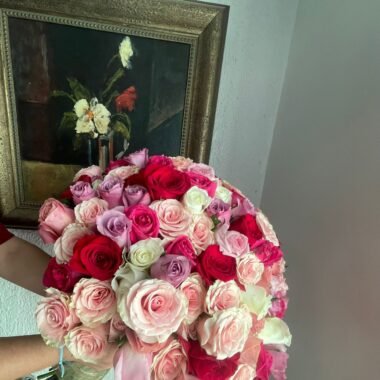 Ramo de 100 rosas