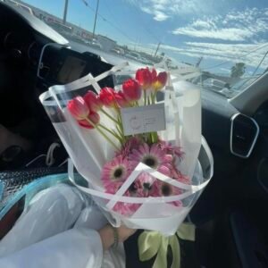 Tulipanes con Geberas